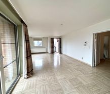 TE HUUR: Ruim appartement van 135m² te Hasselt centrum