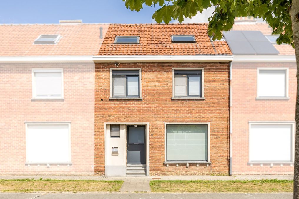 Ruime gezinswoning met 4 slaapkamers vlakbij De Gavers