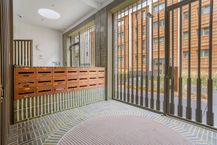 Hoekappartement met terras ca. 15 m² te koop op Nieuw Zuid