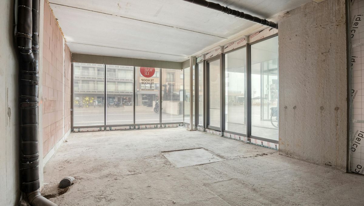 New construction of the hull commercial space in Oostduinkerke