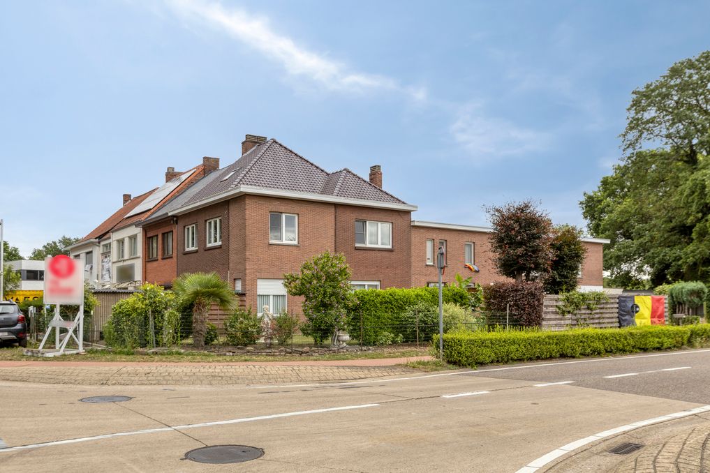 3 woningen als één geheel te koop op toplocatie in Zonhoven