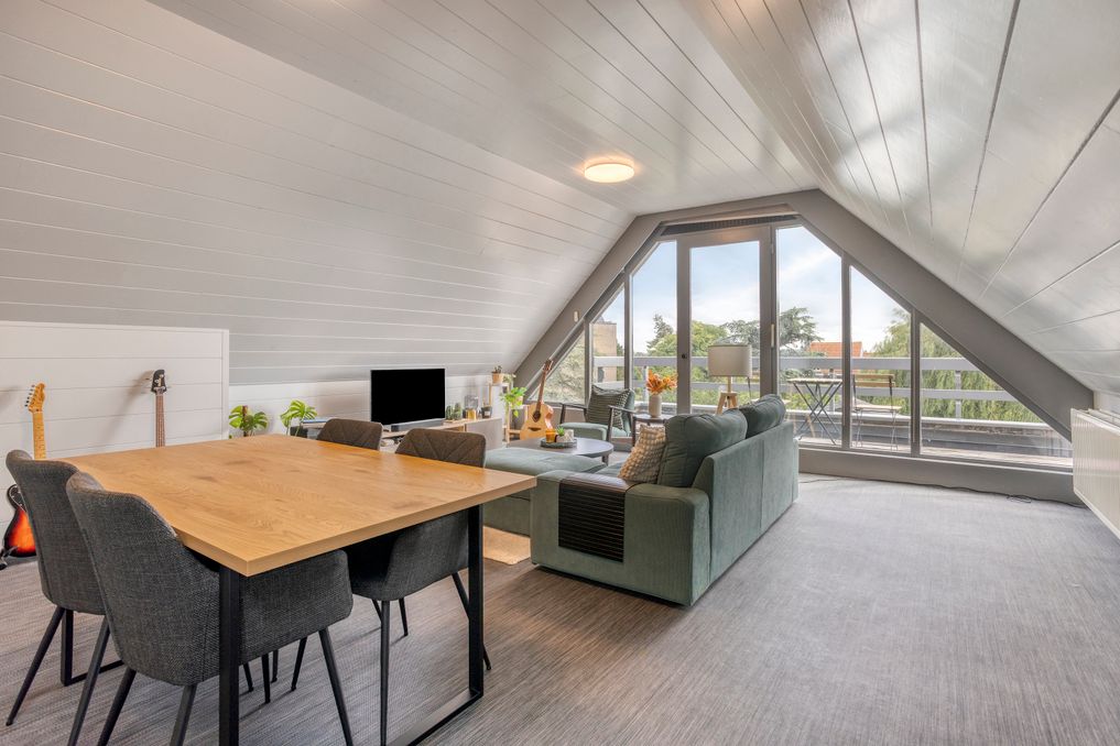 Appartement (120m²) met 2 slaapkamers in centrum Veurne.