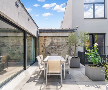 Loft with a spacious sun terrace for sale near the center of Brussels