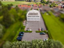 Bedrijfsgebouw met woning te Lendelede