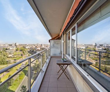 Appartement met prachtig uitzicht en terras te koop in Antwerpen