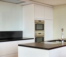 Instapklaar appartement met 2 slaapkamers te Assebroek