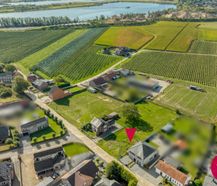 Bouwgrond halfopen bebouwing te koop in Elen 705 m²