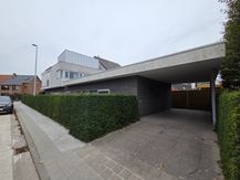 Veelzijdig kantoor te koop in Sint-Michiels (380 m²) 