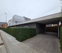 Veelzijdig kantoor te koop in Sint-Michiels (380 m²)