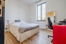 Unieke eigendom met 6 slaapkamers te koop in Olsene
