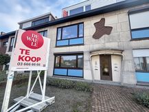 Gelijkvloers appartement te koop in Kapellen!