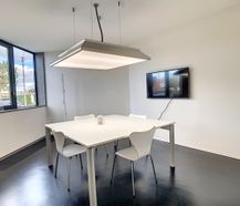 Instapklaar kantoor van ca. 21 m² in BC 3koningen Torhout