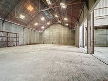 Magazijn van ca. 380 m² te huur in Sint-Baafs-Vijve