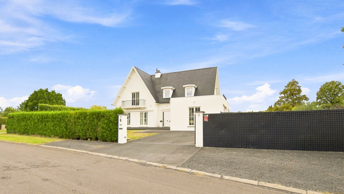 Charmante villa op Henegauwberg te Hasselt
