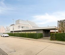 Kantoor met woonst te koop in Sint-Michiels (380 m²)