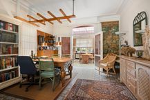 Karaktervolle, te renoveren woning te koop te Essen-Heikant!