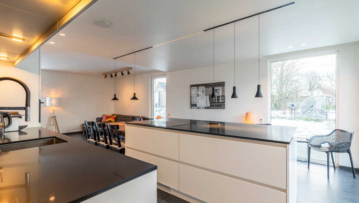 Instapklare woning met 3 slaapkamers en moderne technieken!