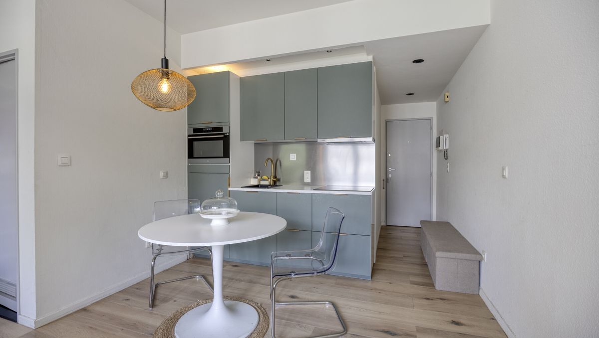 Instapklare studio te koop in hartje Antwerpen