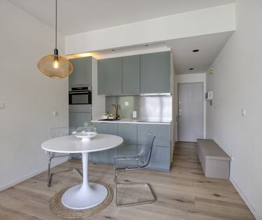 Instapklare studio te koop in hartje Antwerpen
