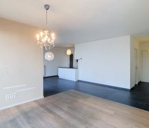 Appartement met 2 terrassen en autostaanplaats in Poperinge