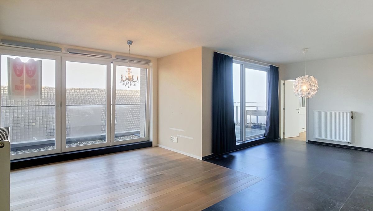 Appartement met 2 terrassen en autostaanplaats in Poperinge