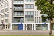 Gelijkvloers handelspand/kantoor (288m²)