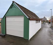 Ruime garagebox te koop in Beselare