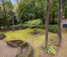 Karaktervolle villa met verzorgde tuin op topligging te Heide-Kalmthout