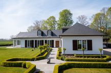 Villa aan de Leie