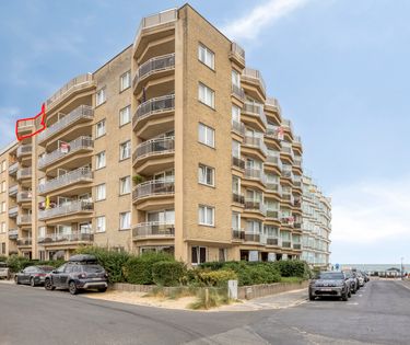 Penthouse (84 m²) met ruim terras (48 m²) vlak bij de Zeedijk