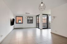 Centrally located 2-bedroom apartment with terrace in Hasselt