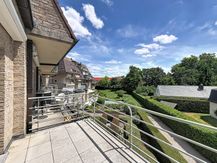 1 bedroom apartment with hotel service for rent