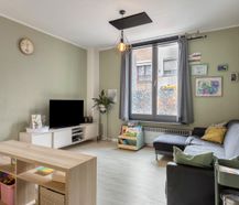 Huis met 4 slaapkamers en stadskoer te Deurne!