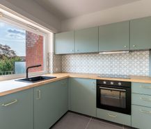Two bedroom apartment in Neder-Over-Heembeek.