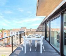 Appartement d'angle lumineux avec de grandes terrasses à vendre dans un emplacement privilégié !