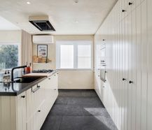 Ruime mooie woning met mogelijkheid tot handel (vb kapsalon)