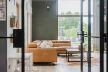 Prachtige villa in landelijke omgeving te koop in Avelgem