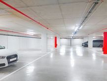 Overdekte parkeerplaats te huur in residentie Odrada!