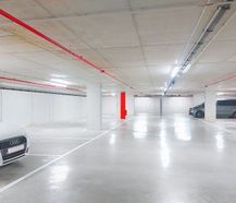 Overdekte parkeerplaats te huur in residentie Odrada!