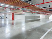 Overdekte parkeerplaats te huur in residentie Odrada!