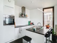 Ruim en lichtrijk appartement met 2 slaapkamers en 2 terrassen in Brugge