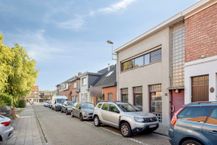 Huis met 2 slaapkamers te koop in centrum Kapellen!