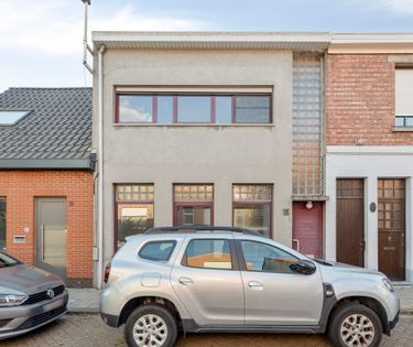 Huis met 2 slaapkamers te koop in centrum Kapellen!
