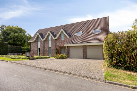 Villa te koop Alsemberg