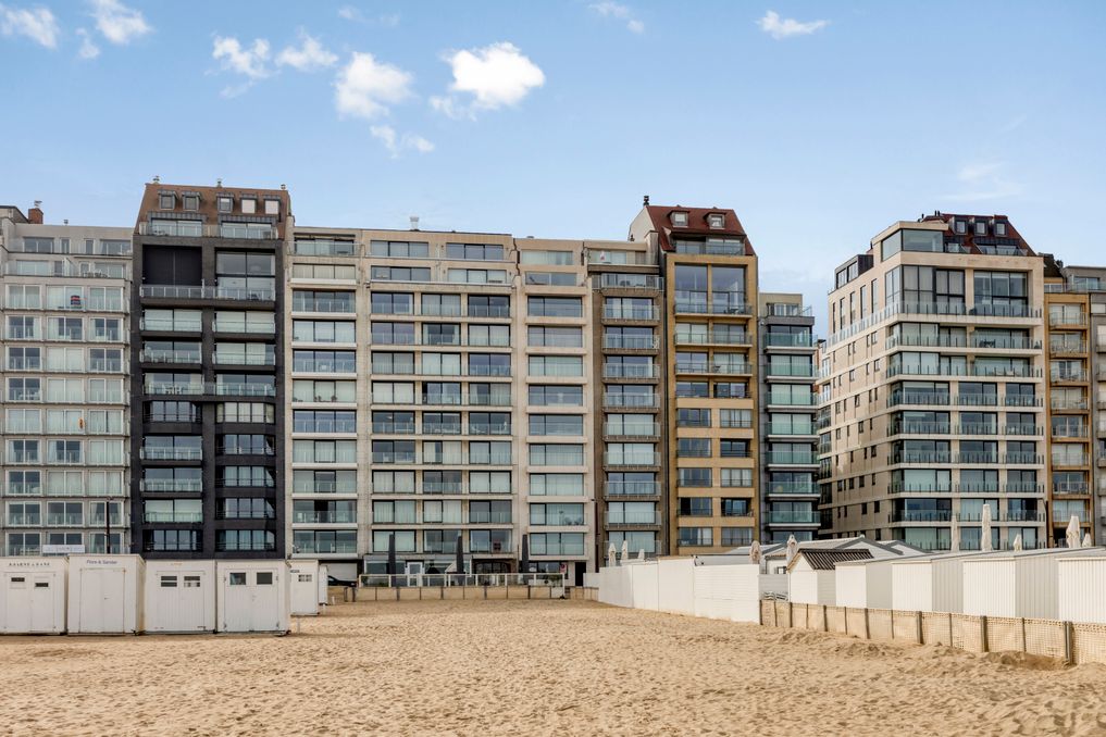 Uniek en ruim appartement te koop op de Zeedijk-Duinbergen