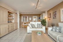 Uniek en ruim appartement te koop op de Zeedijk-Duinbergen