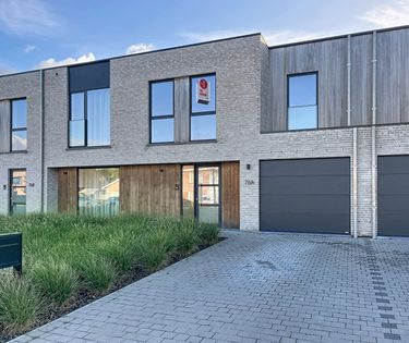 Nieuwbouwwoning met 3 slaapkamers te huur in Zedelgem