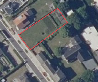 Unieke bouwgrond te koop in centrum Varsenare