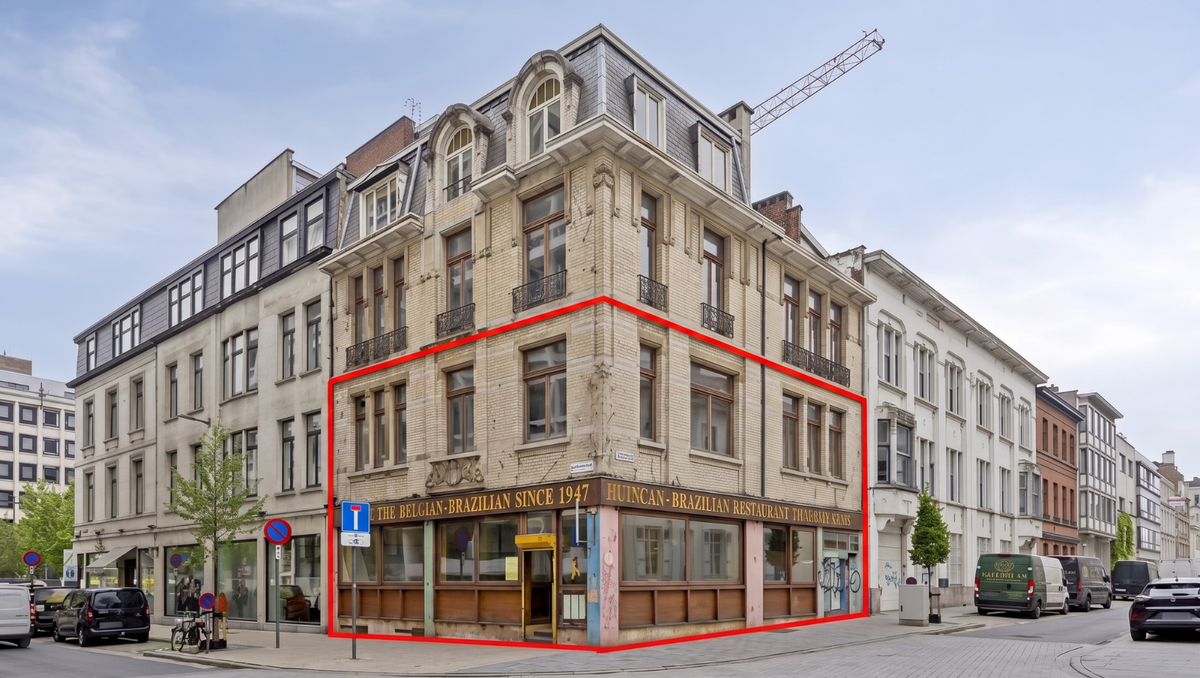 Karaktervol handelspand te huur in het hartje van Antwerpen