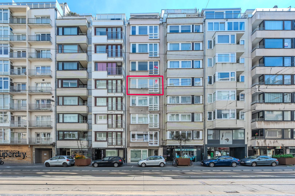 Centraal 2-slaapkamer appartement vlakbij zee te Oostende